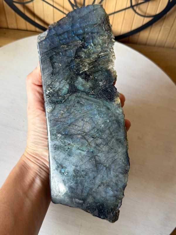 Labradorite (1.03kg)