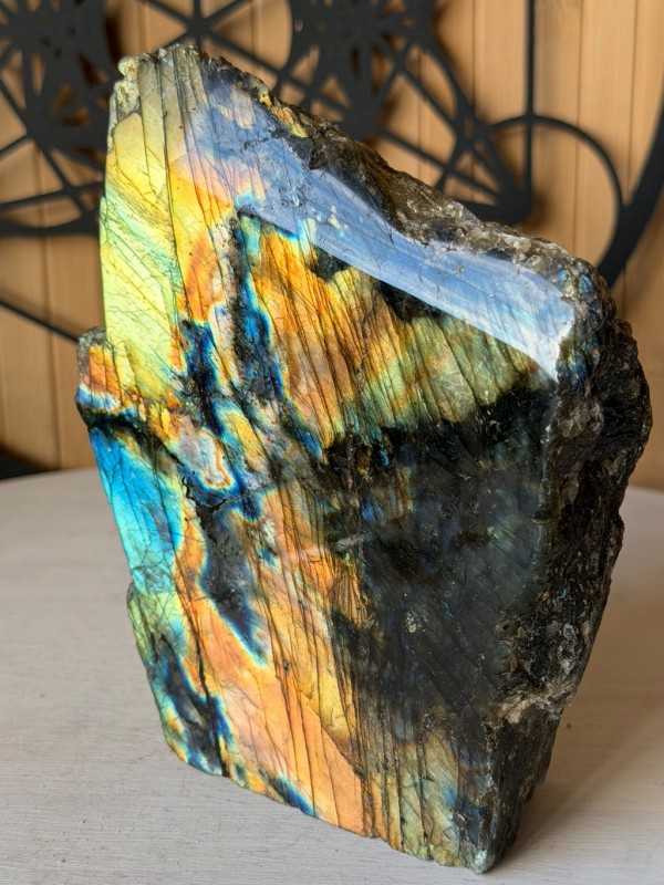Labradorite (1.04kg)