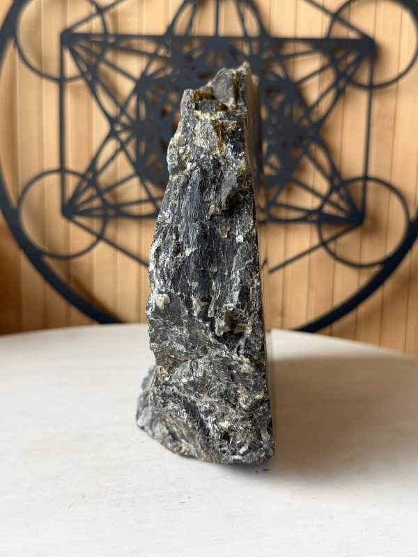 Labradorite (1.428kg)