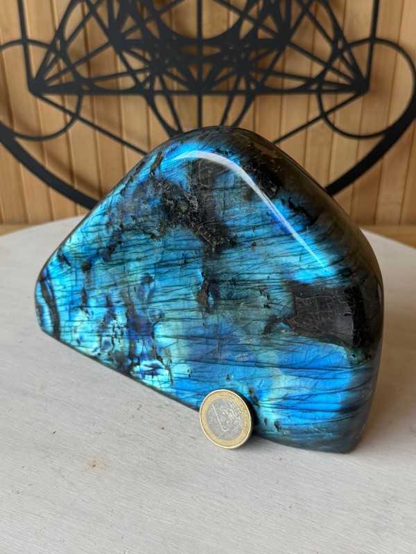 Labradorite (1.365kg)