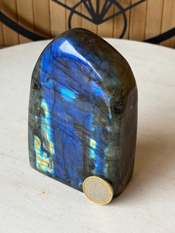 Labradorite (0.69kg)