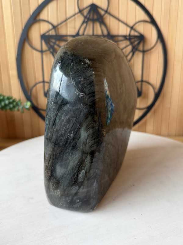 Labradorite (3.4kg)