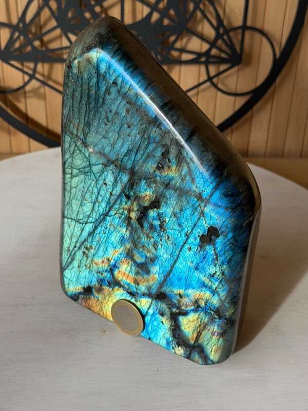 Labradorite (1.97kg)