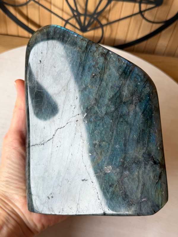 Labradorite (1.97kg)