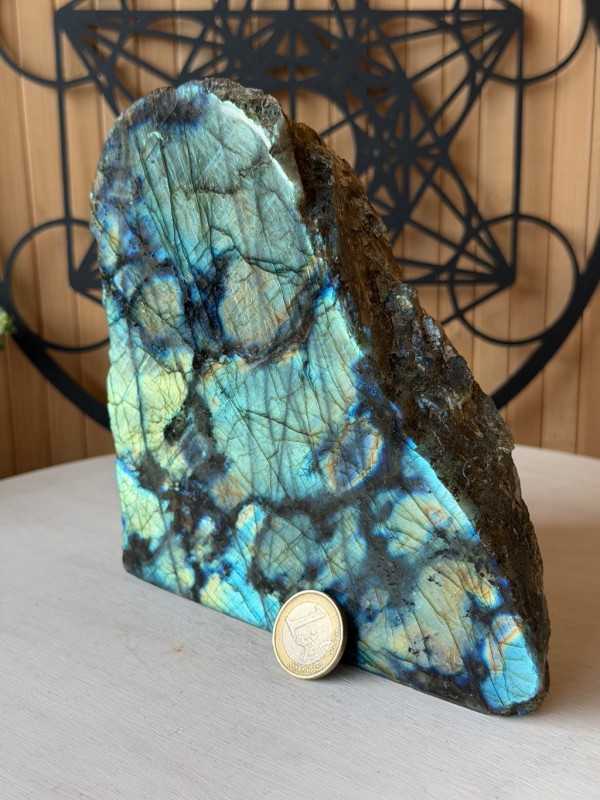 Labradorite (1.82kg)