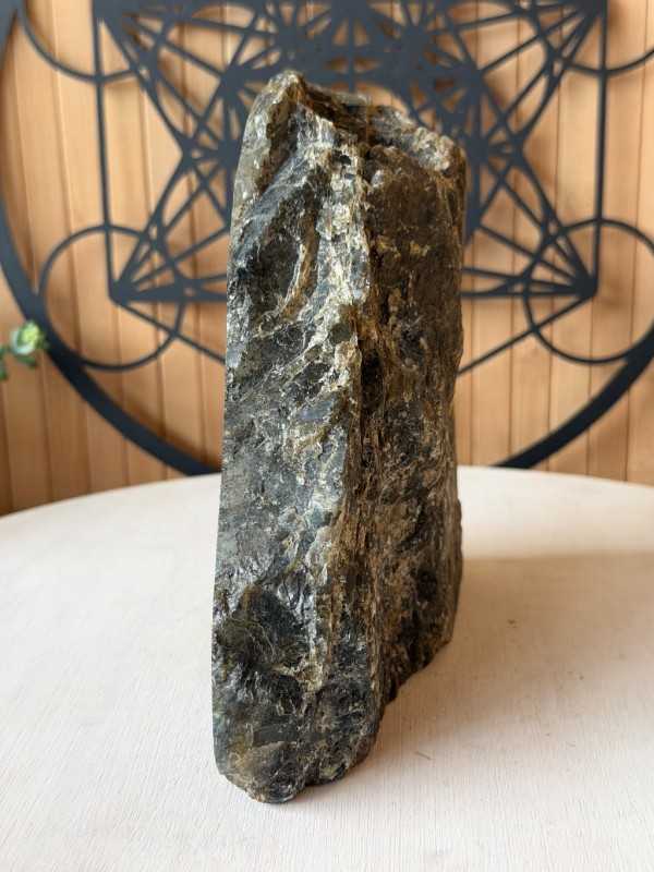 Labradorite (1.82kg)