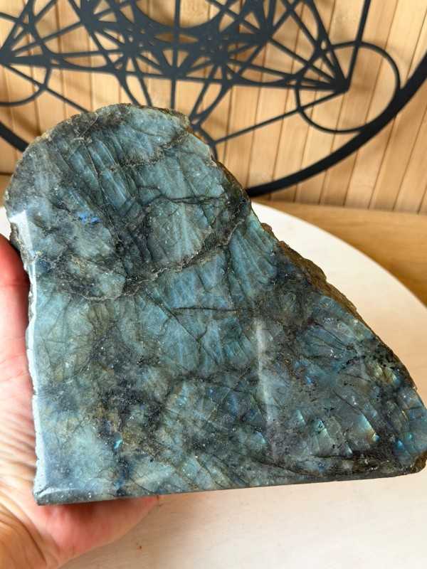 Labradorite (1.82kg)
