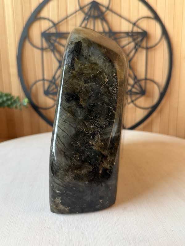 Labradorite (3kg)