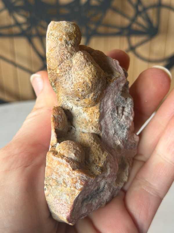 Rhodochrosite (0.253kg)