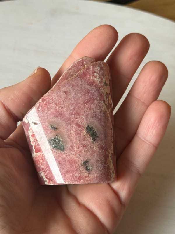 Rhodochrosite (0.16kg)