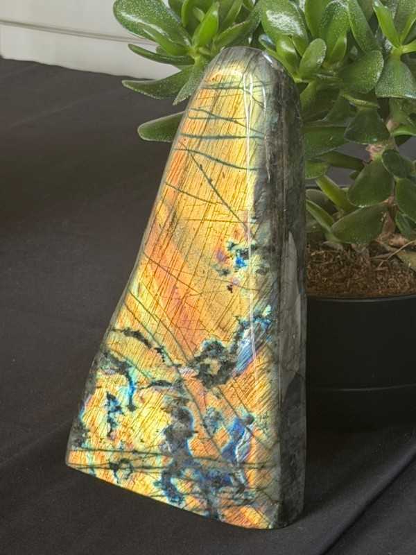 Labradorite (3.44kg)