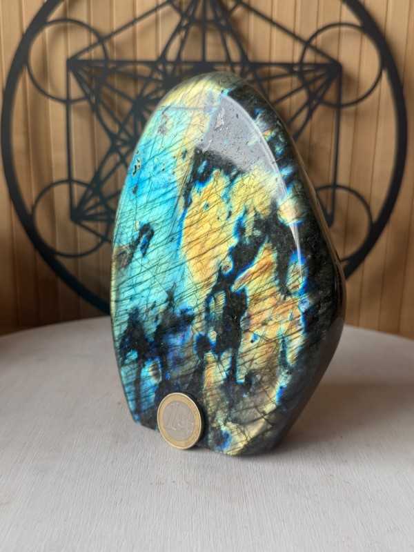 Labradorite (1.385kg)