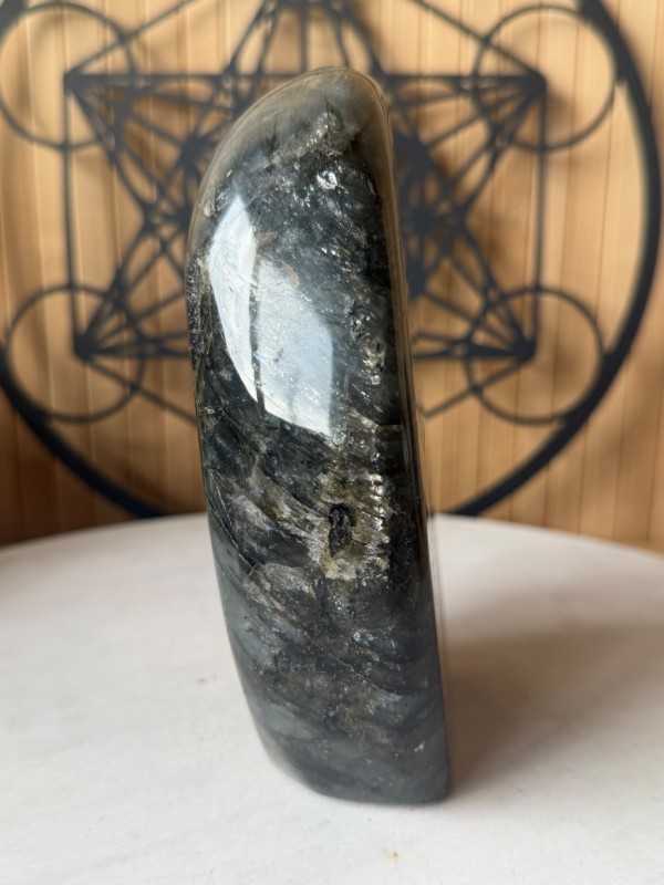 Labradorite (1.385kg)