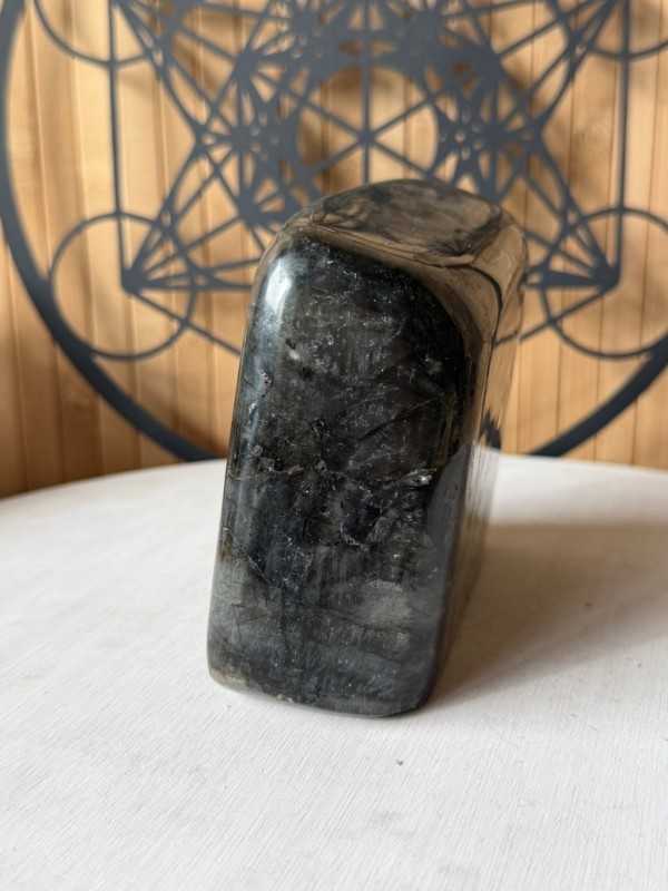 Labradorite (1.725kg)