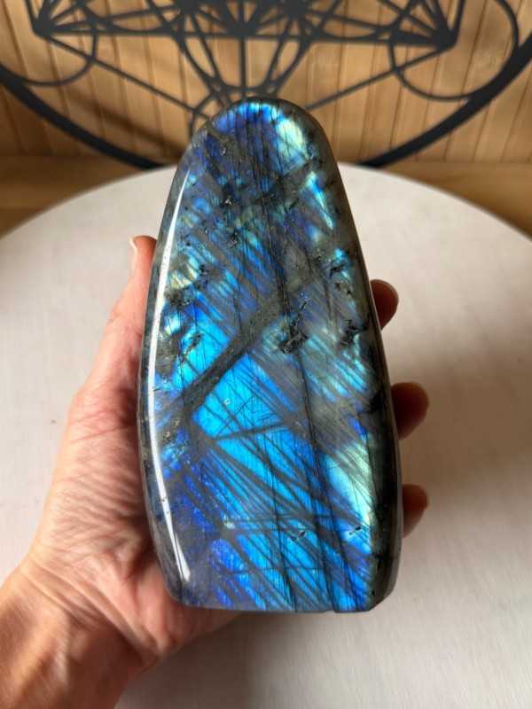 Labradorite (1.06kg)
