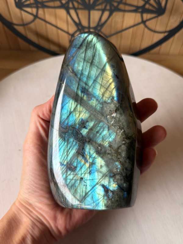 Labradorite (1.06kg)