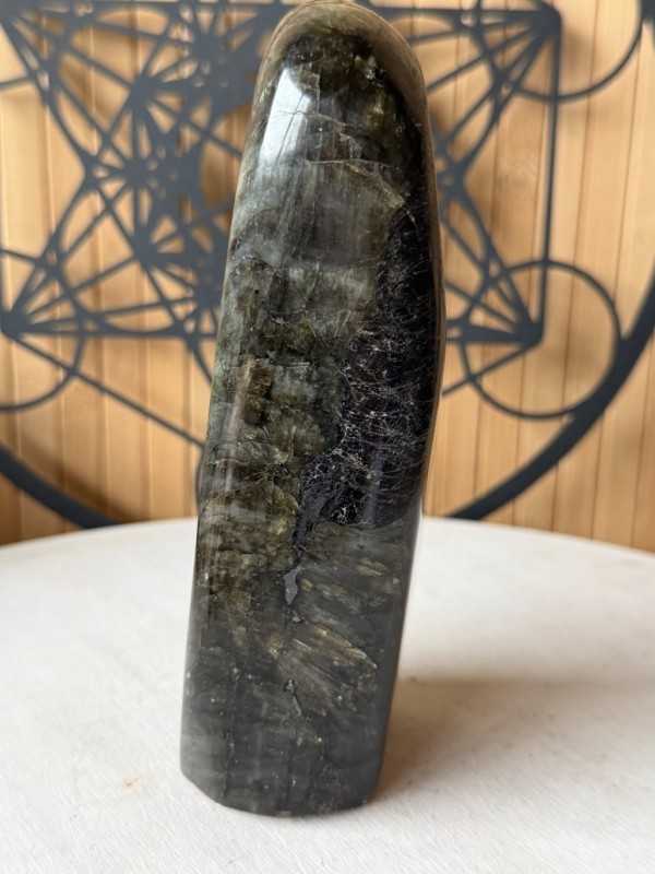 Labradorite (1.09kg)