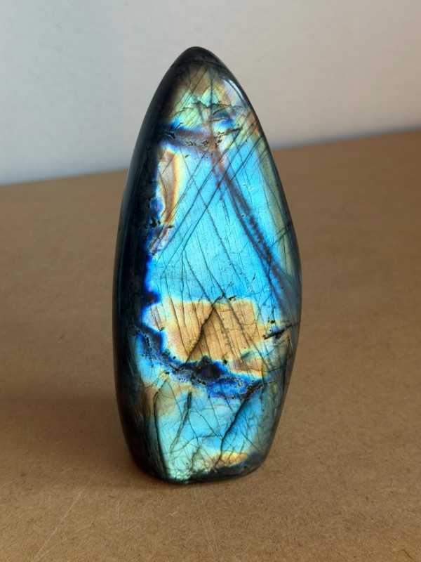 Labradorite (0.48kg)