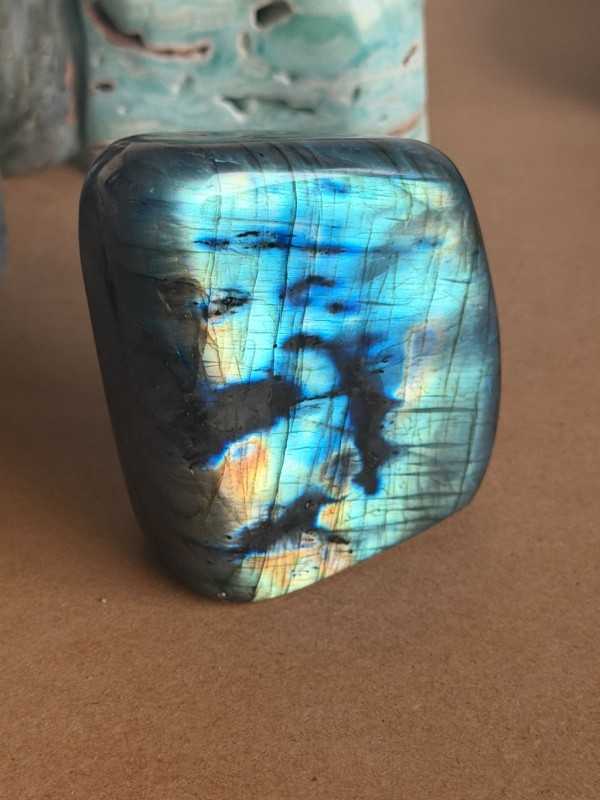 Labradorite (0.58kg)