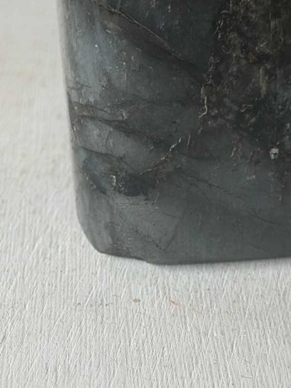 Labradorite (0.725kg)