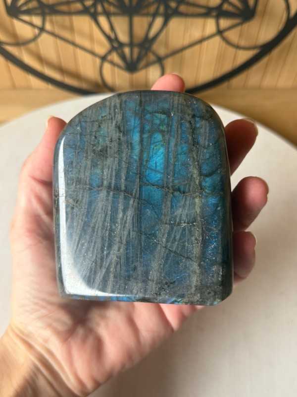 Labradorite (0.725kg)