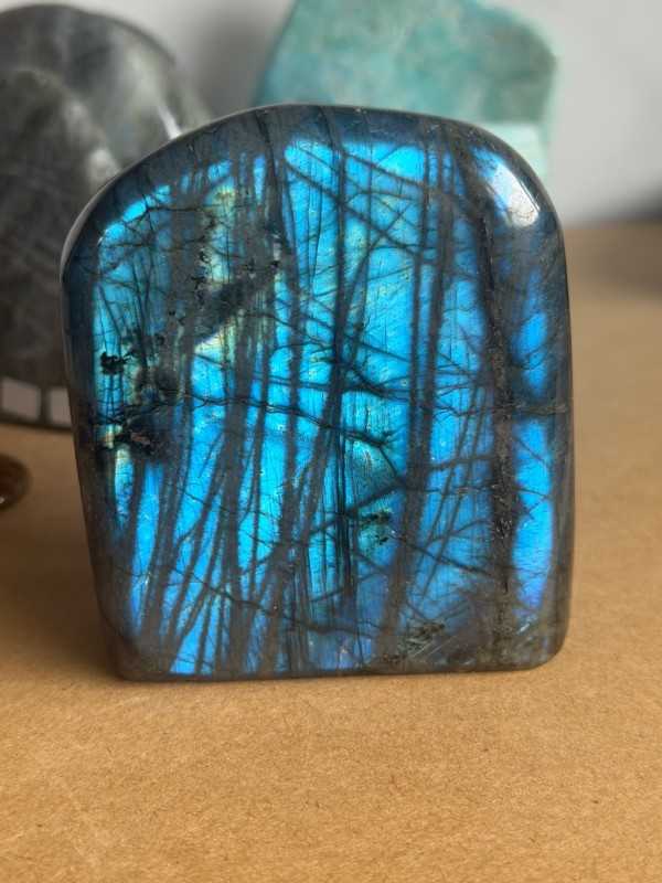 Labradorite (0.725kg)