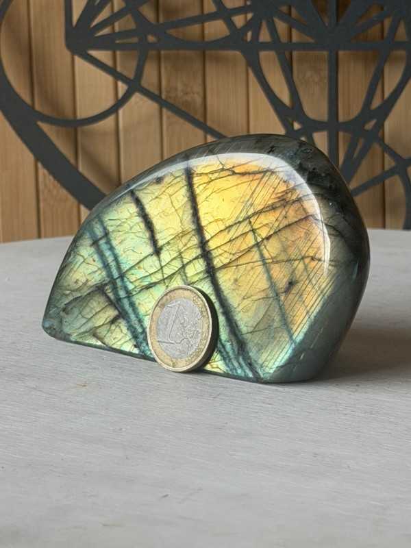 Labradorite (0.415kg)