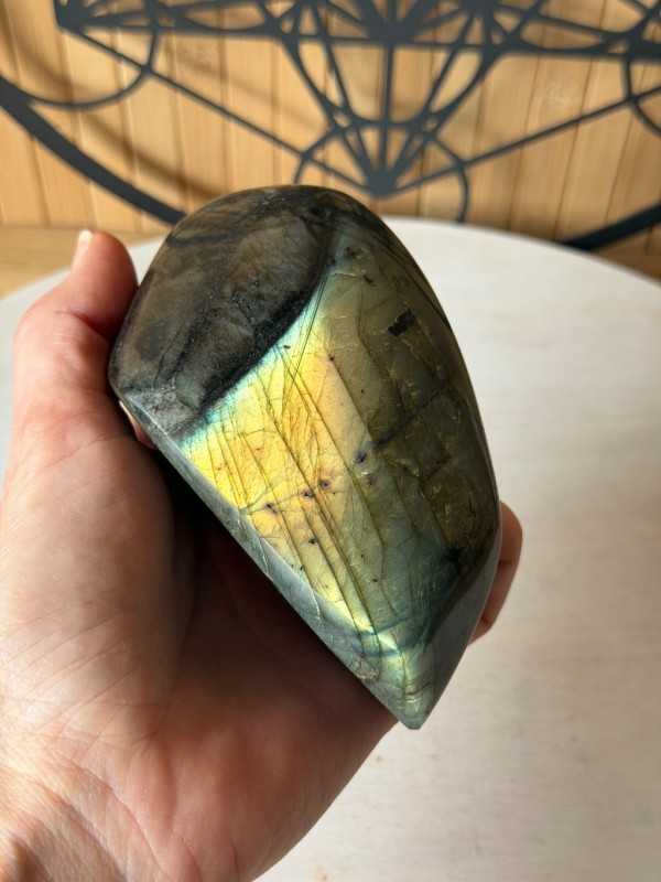 Labradorite (0.415kg)