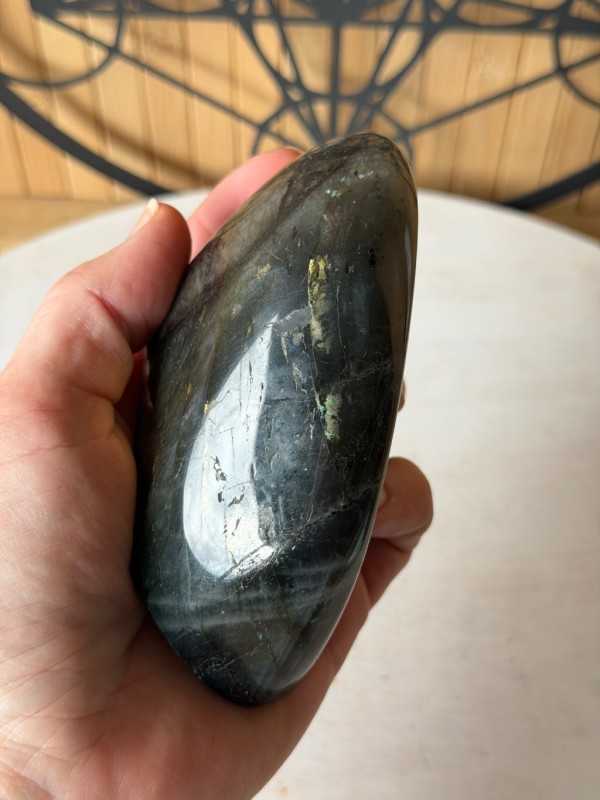 Labradorite (0.415kg)