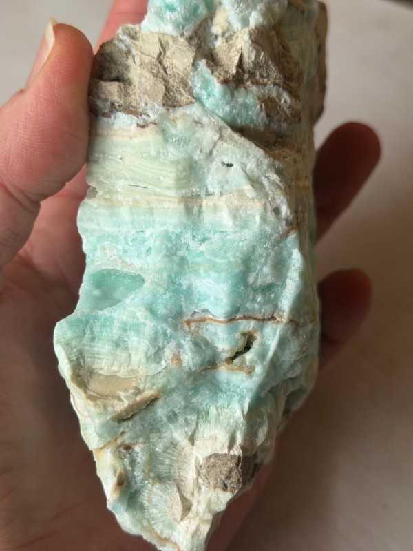 Aragonite bleue (0.585kg)