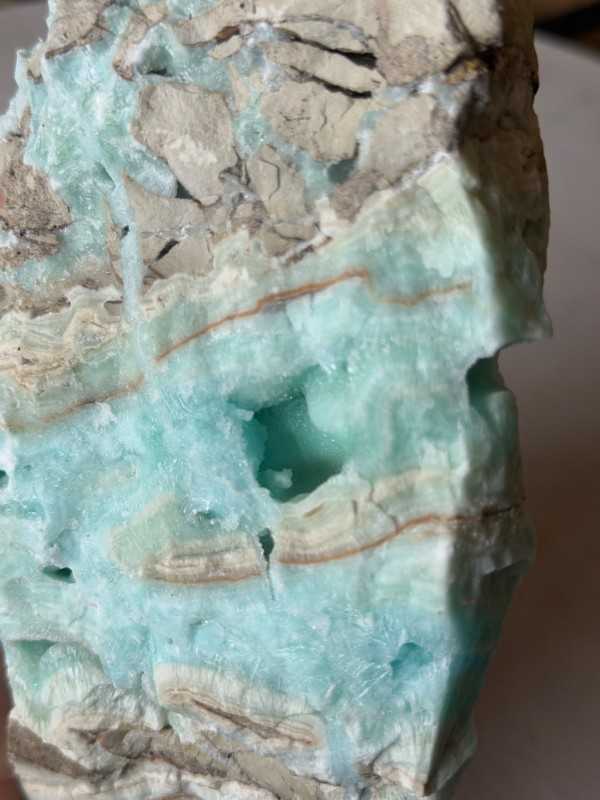Aragonite bleue (0.585kg)