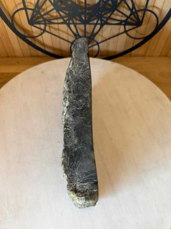 Labradorite (1.575kg)