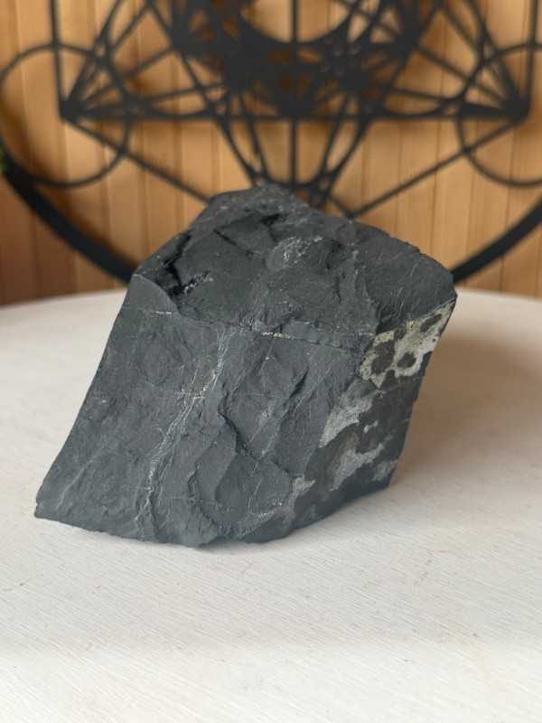Shungite (0.587kg)