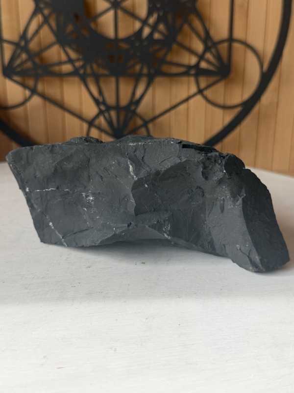 Shungite (0.587kg)
