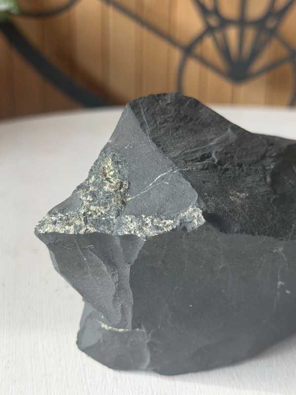 Shungite (0.355kg)