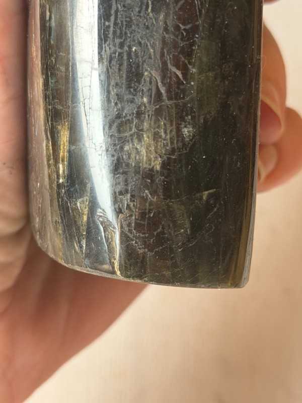 Labradorite (0.698kg)