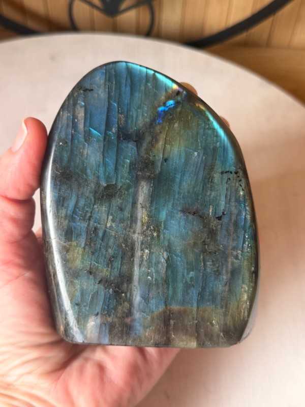 Labradorite (0.698kg)
