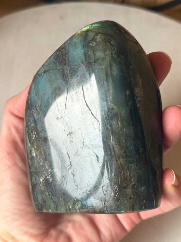 Labradorite (0.698kg)