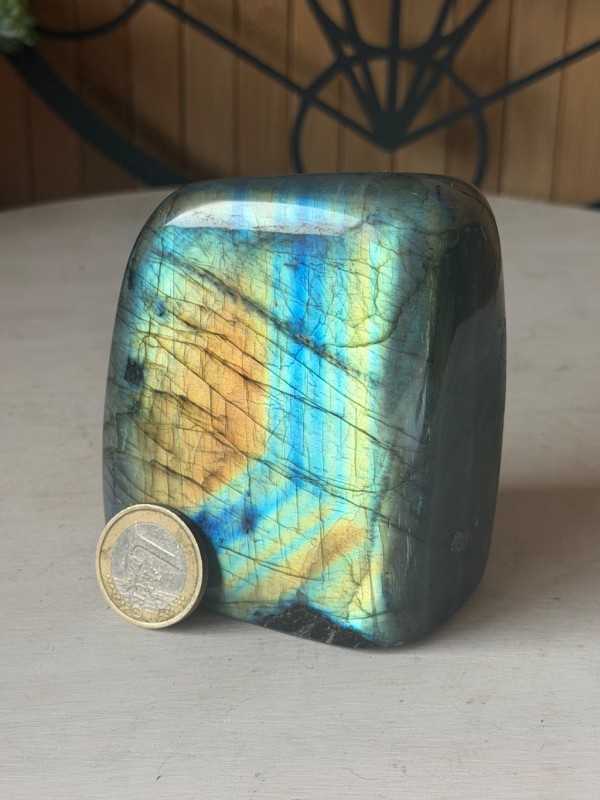 Labradorite (0.505kg)