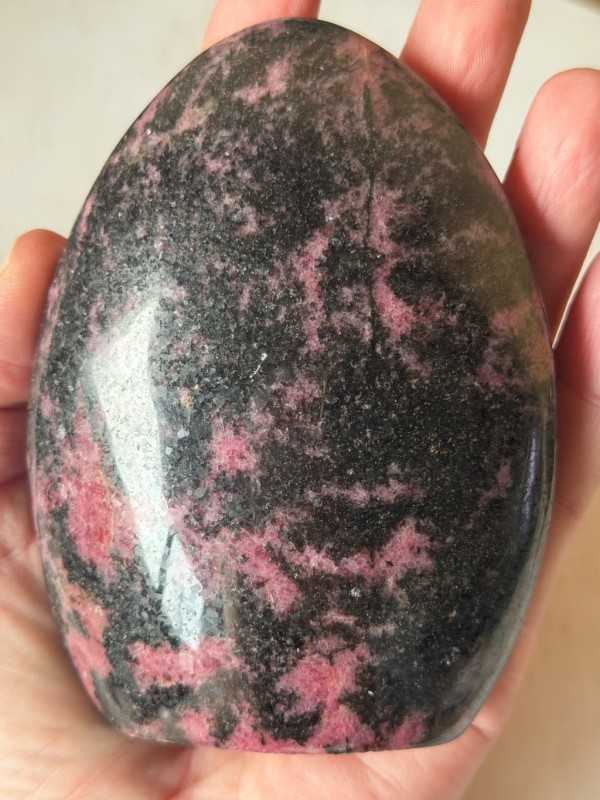 Rhodonite (0.64kg)
