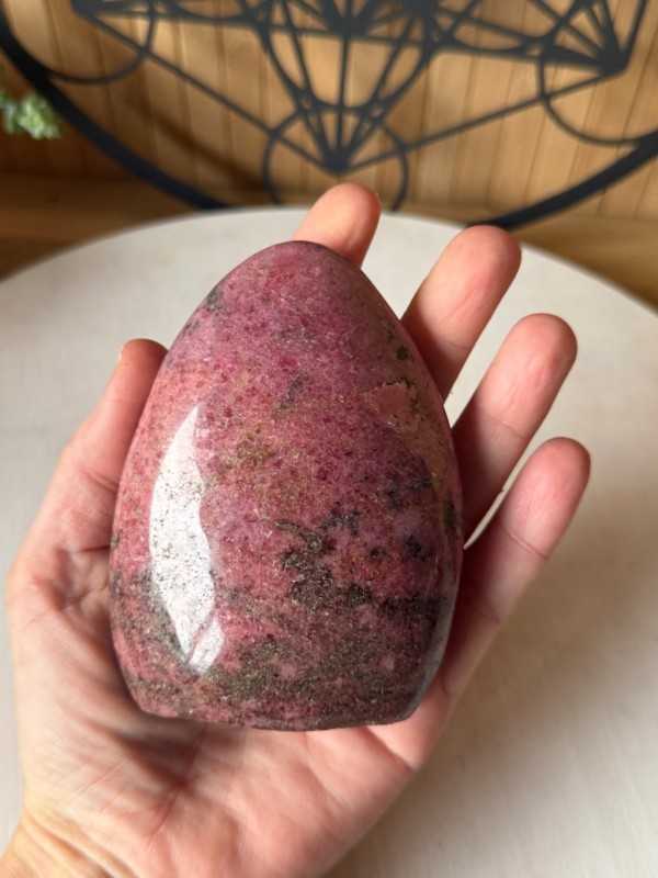Rhodonite (0.558kg)