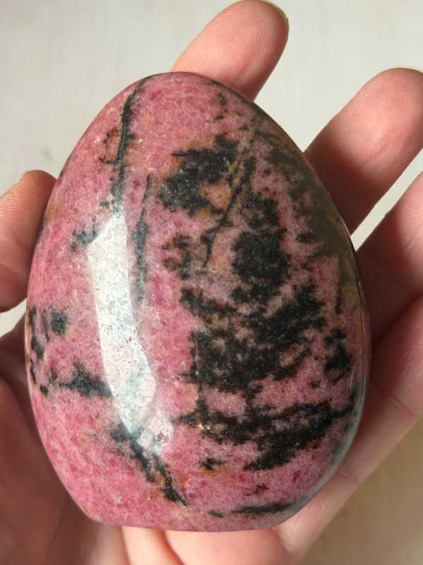 Rhodonite (0.39kg)
