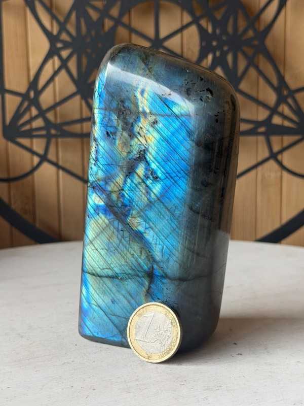 Labradorite (0.558kg)