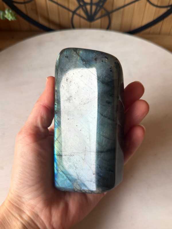 Labradorite (0.558kg)