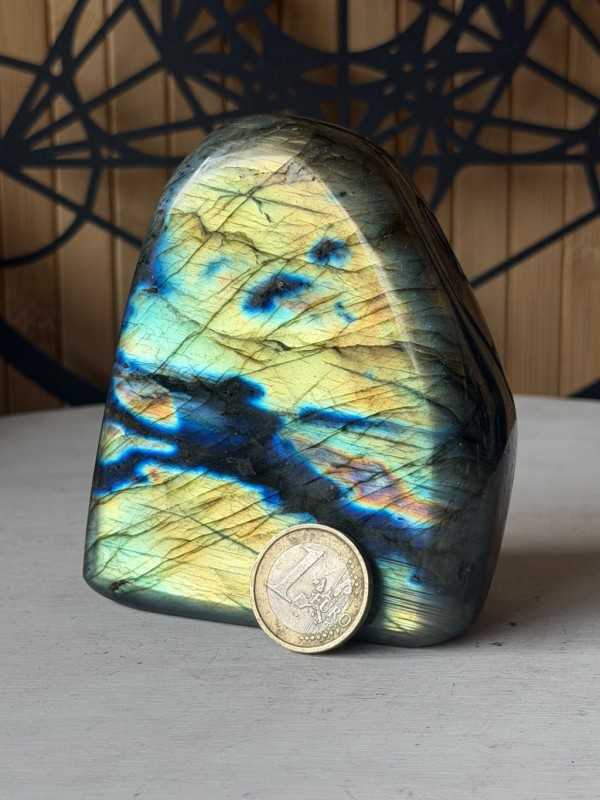 Labradorite (0.555kg)