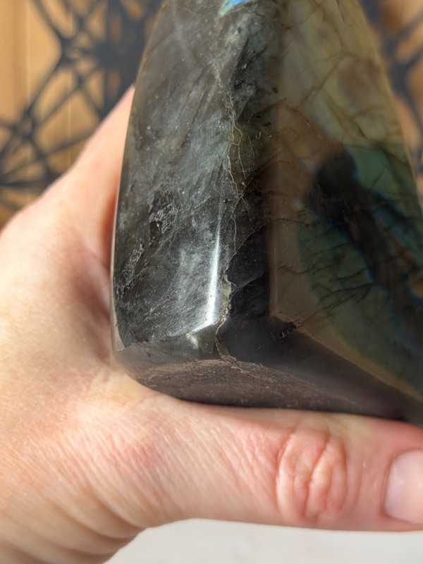 Labradorite (0.565kg)