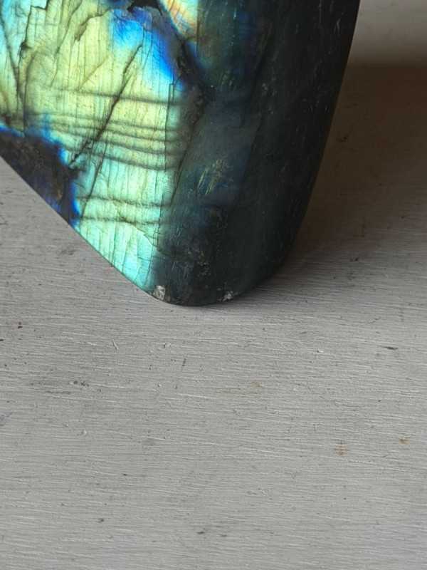 Labradorite (0.384kg)