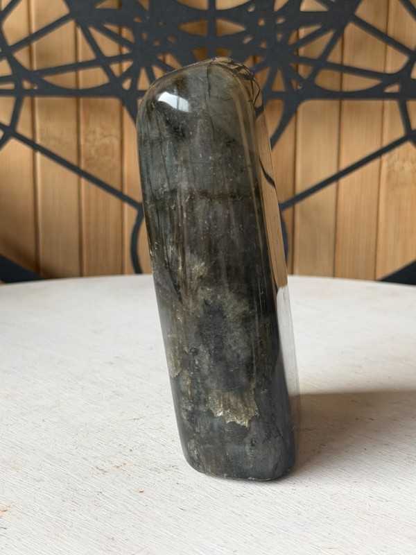 Labradorite (0.384kg)