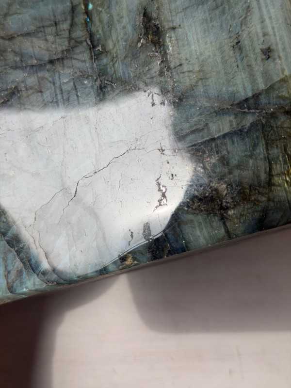 Labradorite (3.64kg)