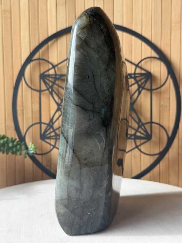 Labradorite (3.64kg)